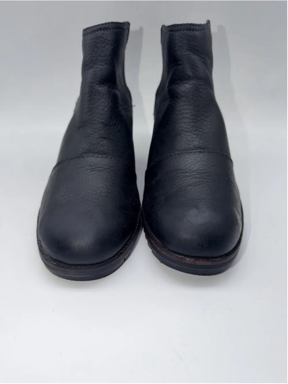 SOREL Cate Cut Out Ankle Boot Women Slip on Black Leather 9.5 NL-3383-010 2